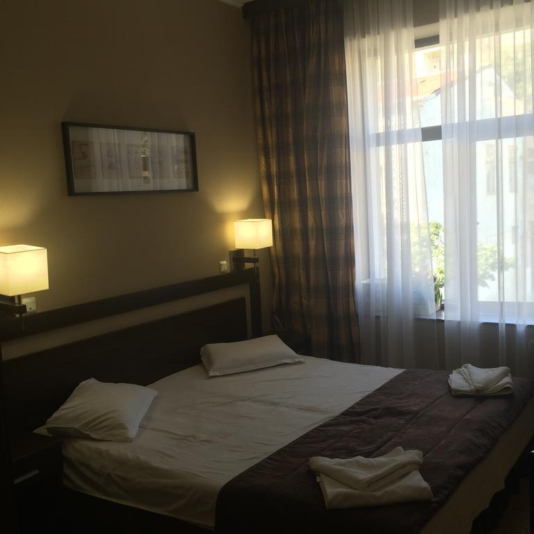 Art Hotel Varna ภายนอก รูปภาพ