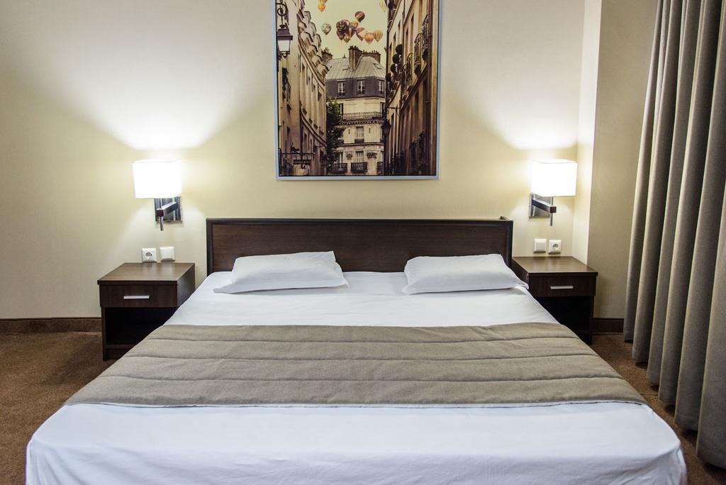 Art Hotel Varna ภายนอก รูปภาพ