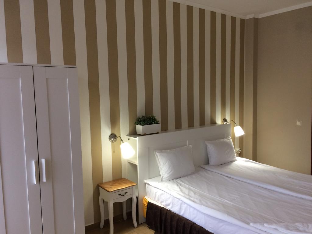 Art Hotel Varna ภายนอก รูปภาพ