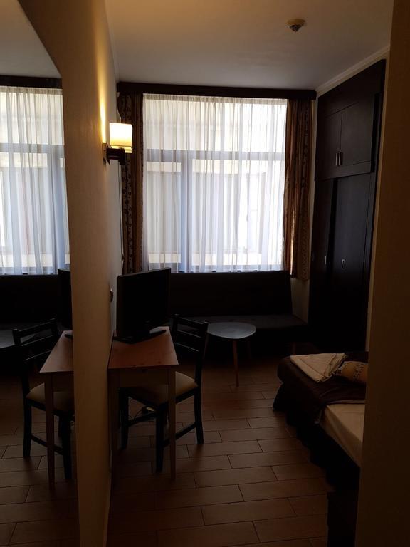 Art Hotel Varna ภายนอก รูปภาพ