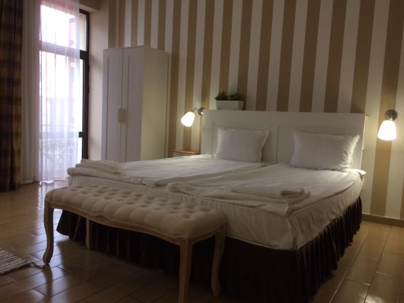 Art Hotel Varna ภายนอก รูปภาพ