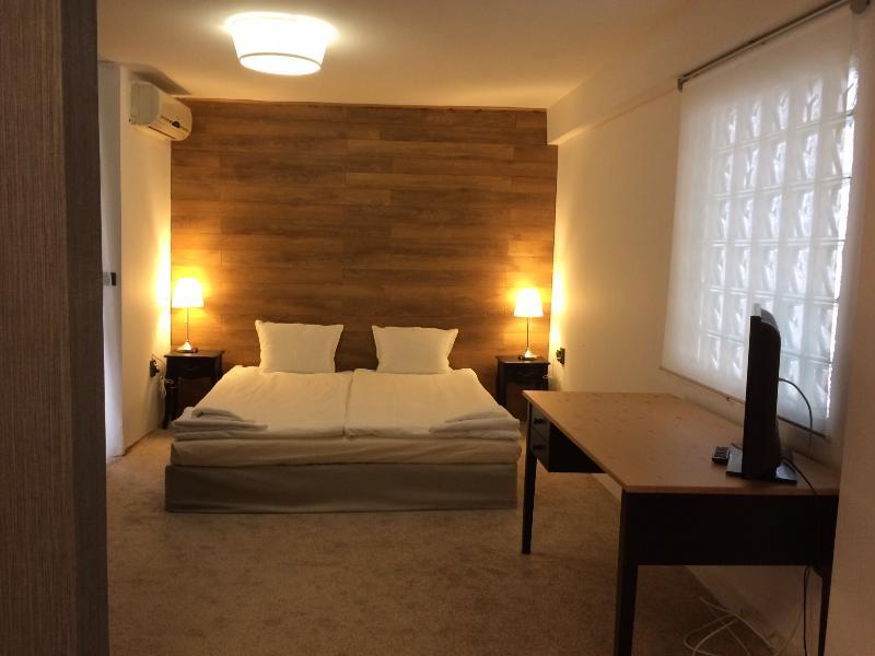 Art Hotel Varna ภายนอก รูปภาพ